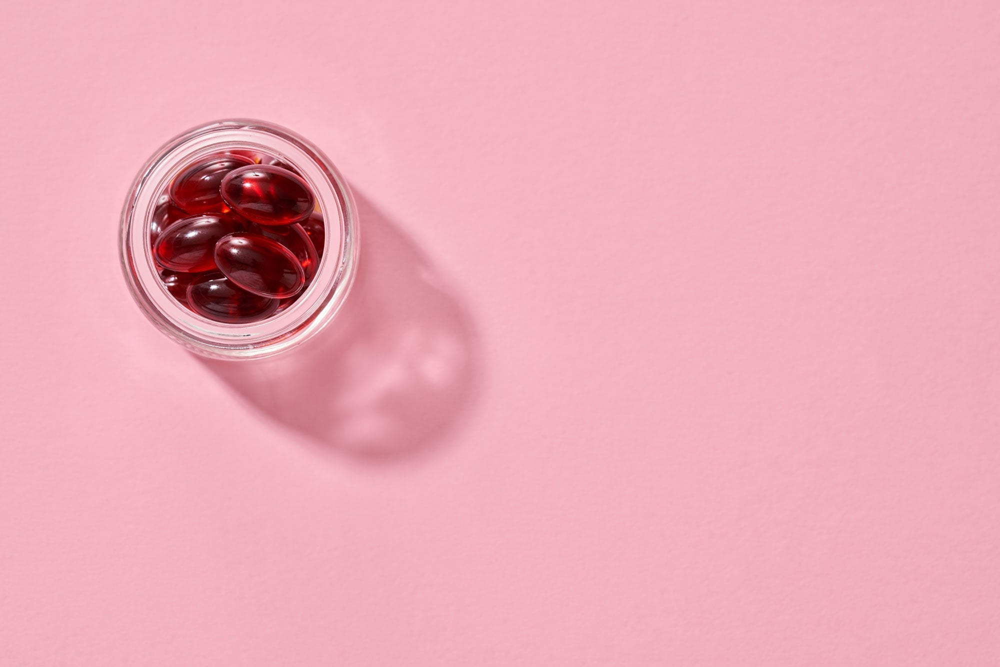 Der rote Diamant:<br>Warum Astaxanthin der geheime Held für deine Haut ist